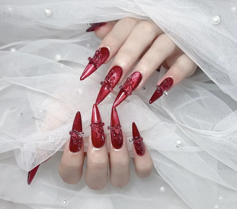 𝐲𝐮𝐦𝐢🎀 長さ出しデザイン専門の掲載