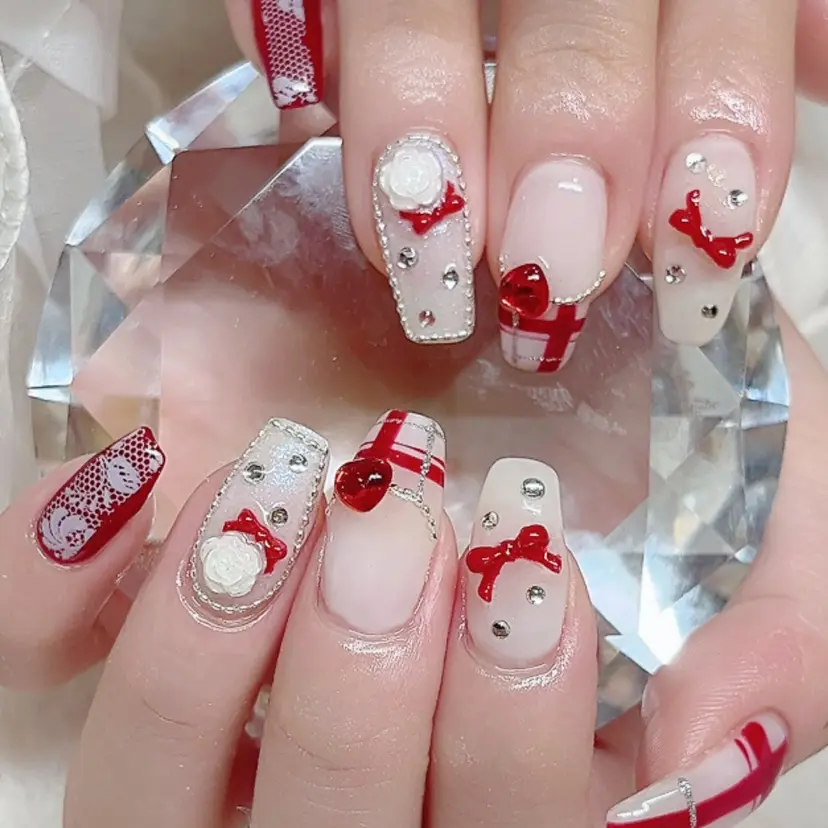 AYU💅ワンホン& 推し活ネイル💕の掲載