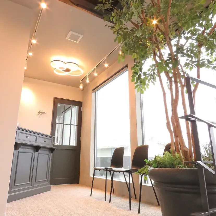 bjyou/マツパ/ マツエク 韓国風の掲載