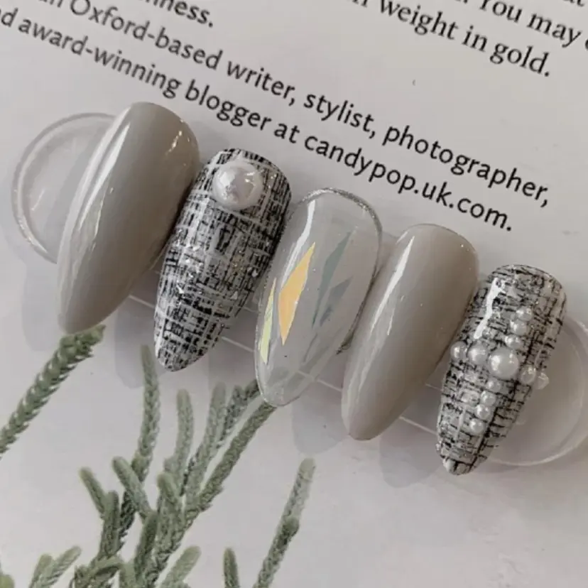 NAIL CIRCLESの掲載