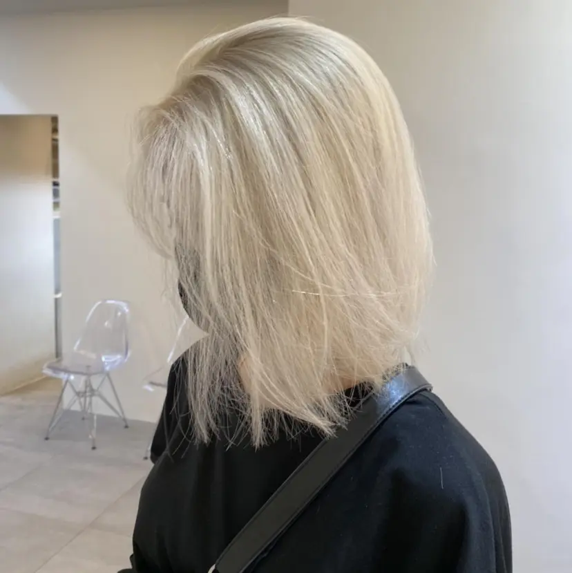 ハイトーン✨ボブ✨ 篠崎良訓の掲載