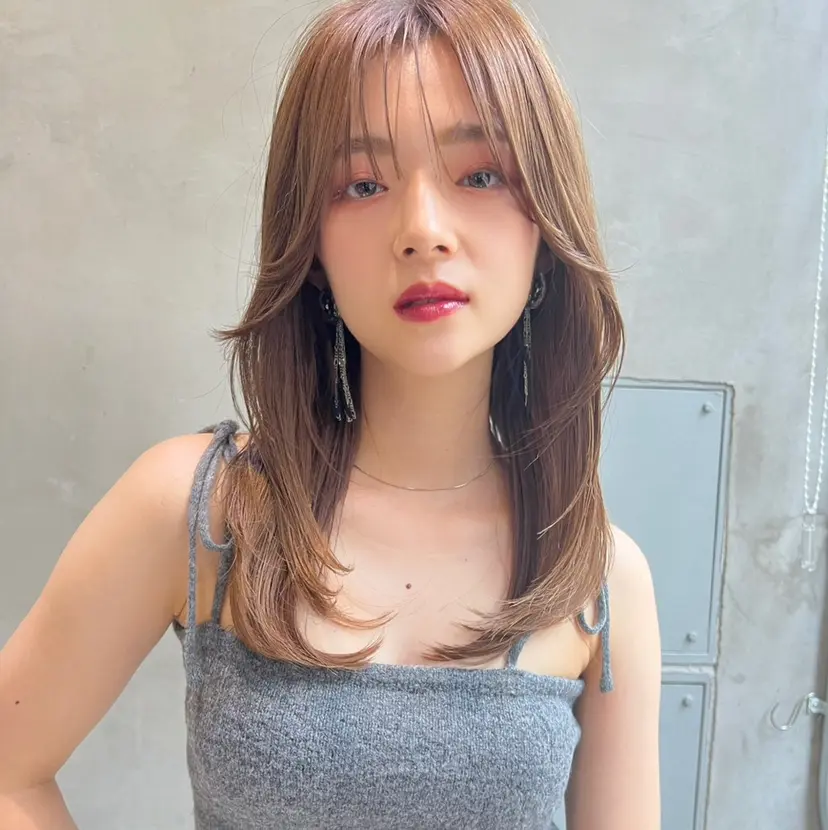 透明感/オリーブ/ グレージュ/YUKAの掲載