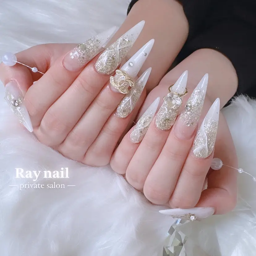 𝐑𝐚𝐲 𝐧𝐚𝐢𝐥の掲載