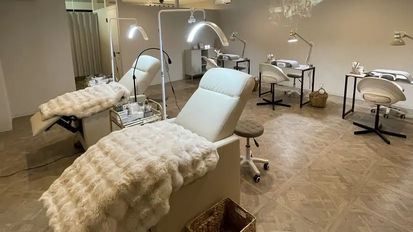 #She【まつ毛】 岩出店の掲載