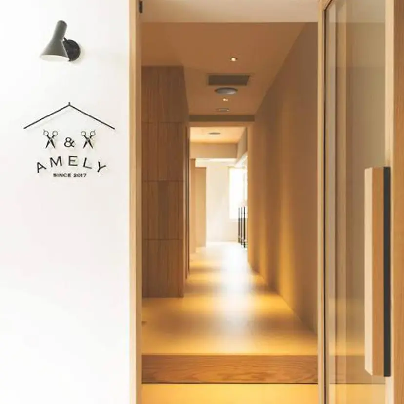 AMELY / 住友　萌の掲載