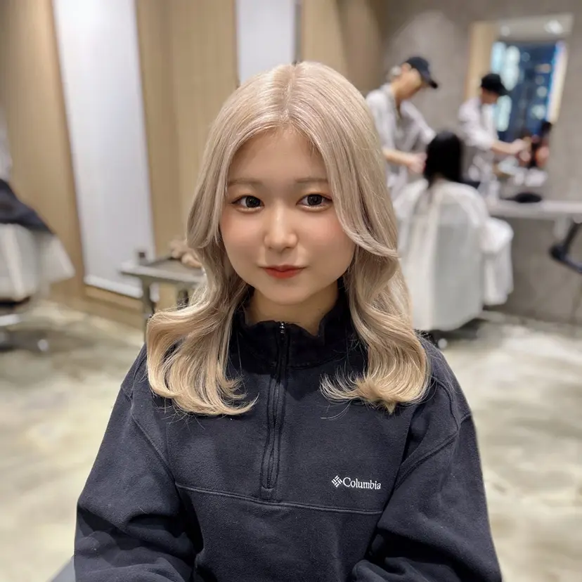 新宿ハイトーン/ カットモデル/のりかの掲載