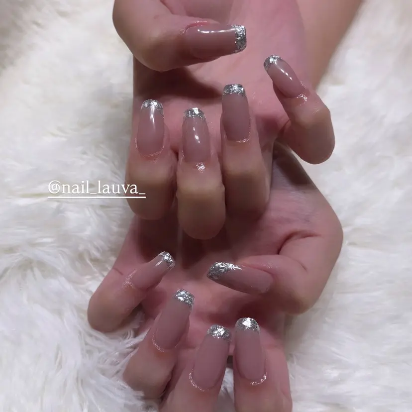 nailsalon lauvaの掲載