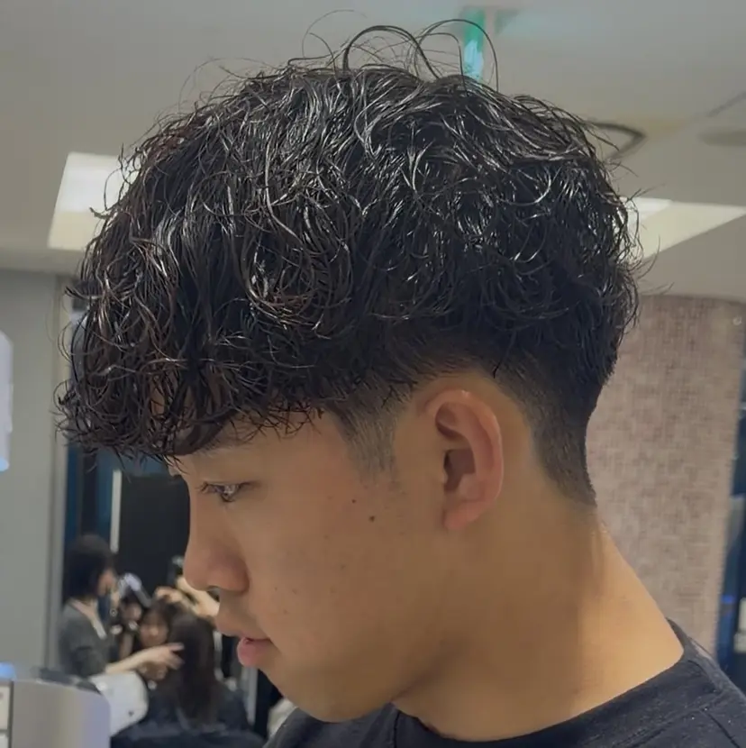 🎸🎶men's パーマ🎶🎸Renの掲載