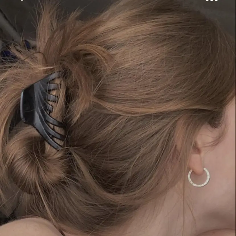 石戸 春菜の掲載