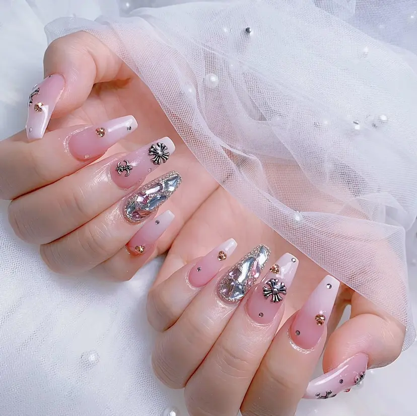 ネイルサロン Eclat溝ノ口店の掲載