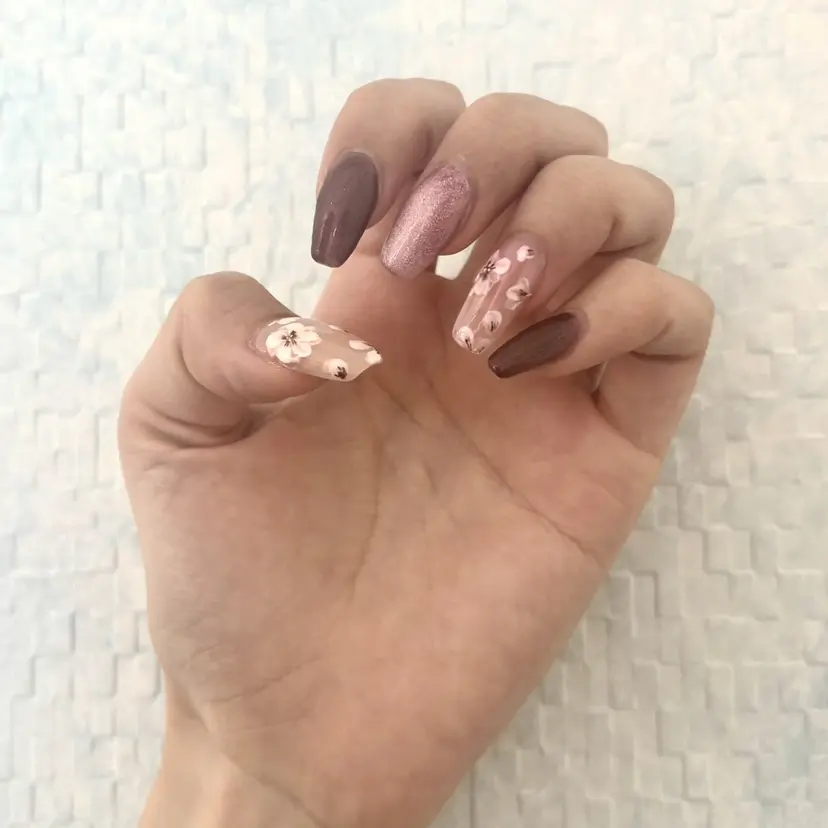 村上 由衣の掲載