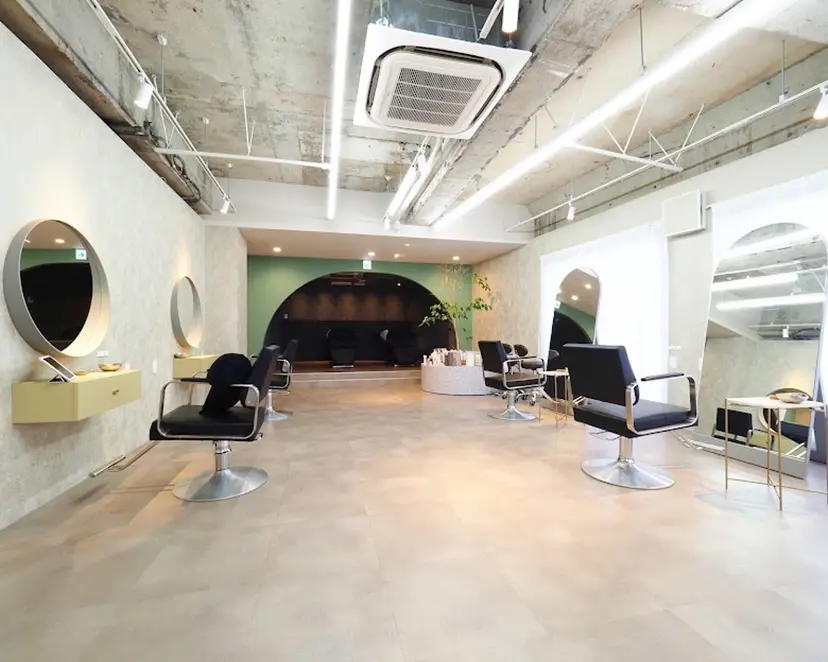 カラー/ヘッドスパ 🐱ERI🐱の掲載