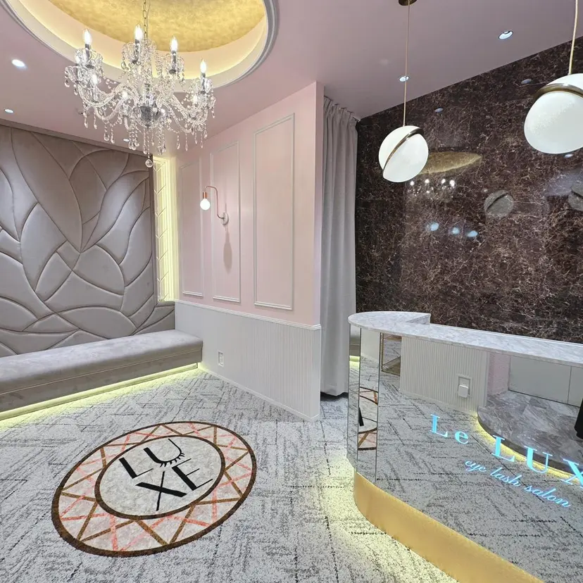 Le  LUXE eyelashの掲載