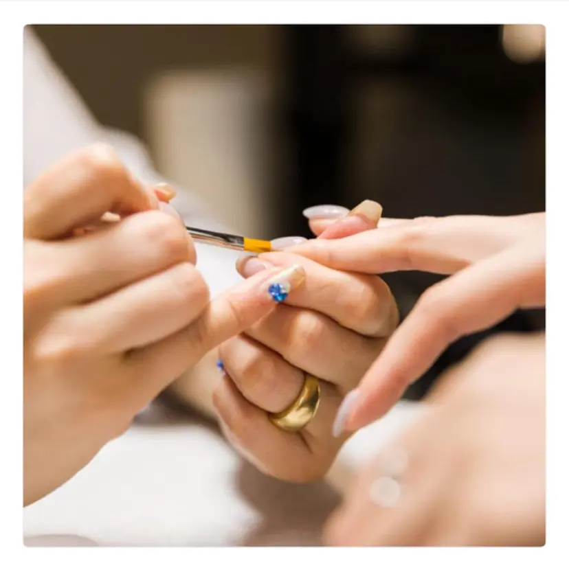 addition スタッフの掲載