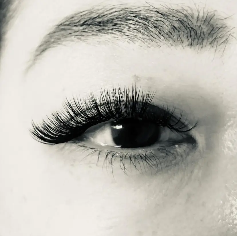 N eyes (エヌアイズ)の掲載