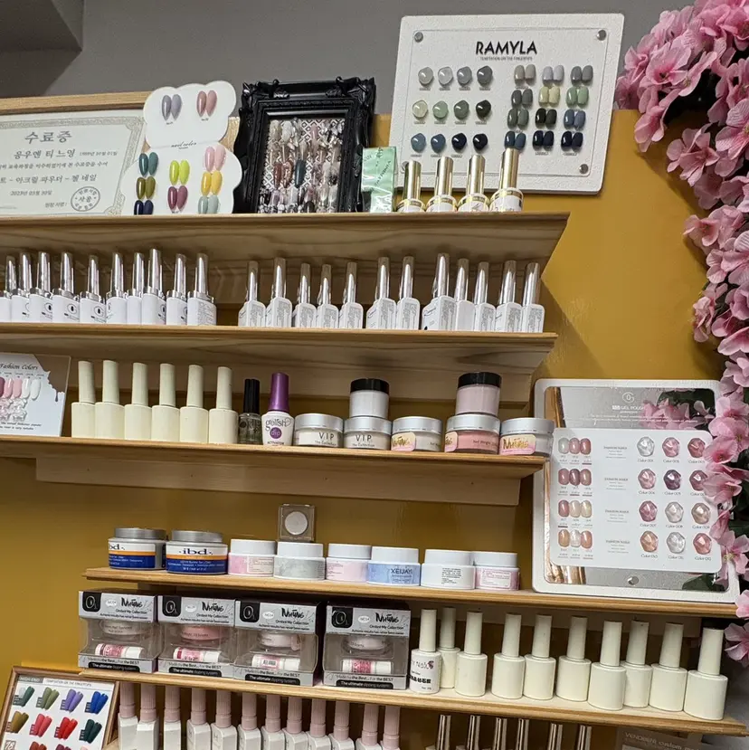 Nhung Nailの掲載