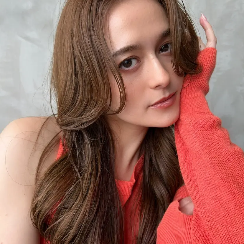 ニュアンスカラー YUKAの掲載