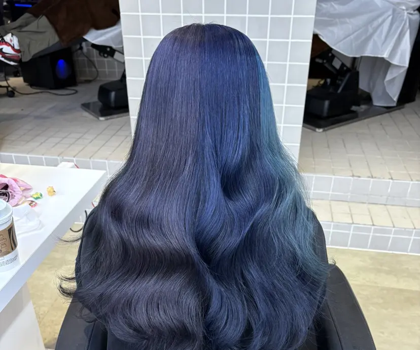 寒色＆ブリーチ特化 寒色MiOの掲載