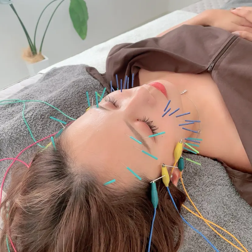 鍼グリッター 仁科陽花の掲載