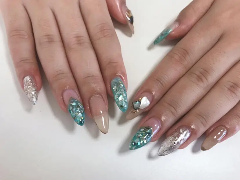 Flam Nailの掲載