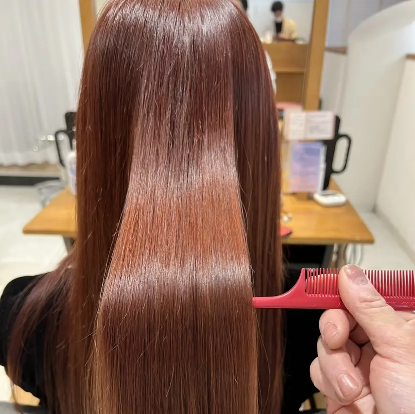 【韓国　レイヤー 髪質改善✨】かずの掲載