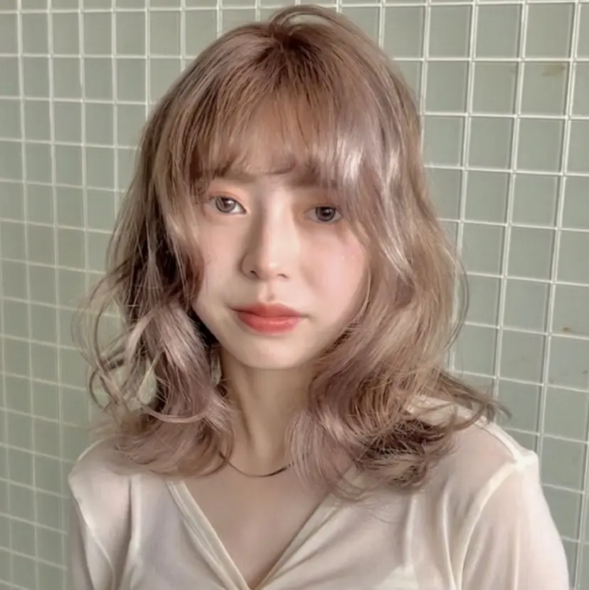 nacoハイトーン ベージュ🎀の掲載