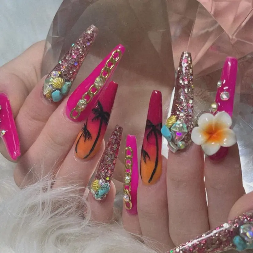 💅 あやみの掲載