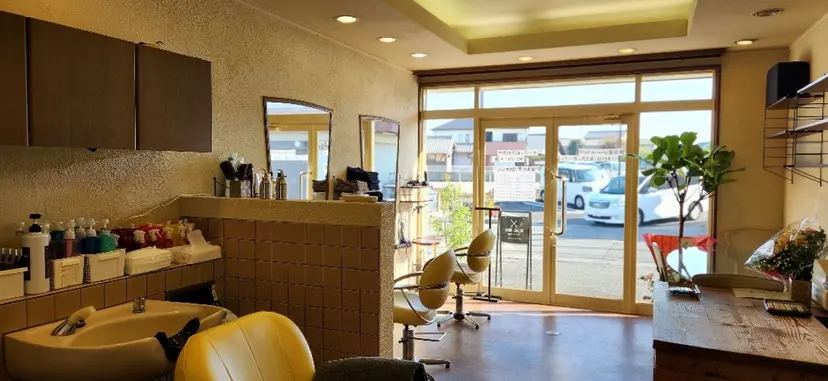 glowupby24 稲葉店　鈴木充子の掲載