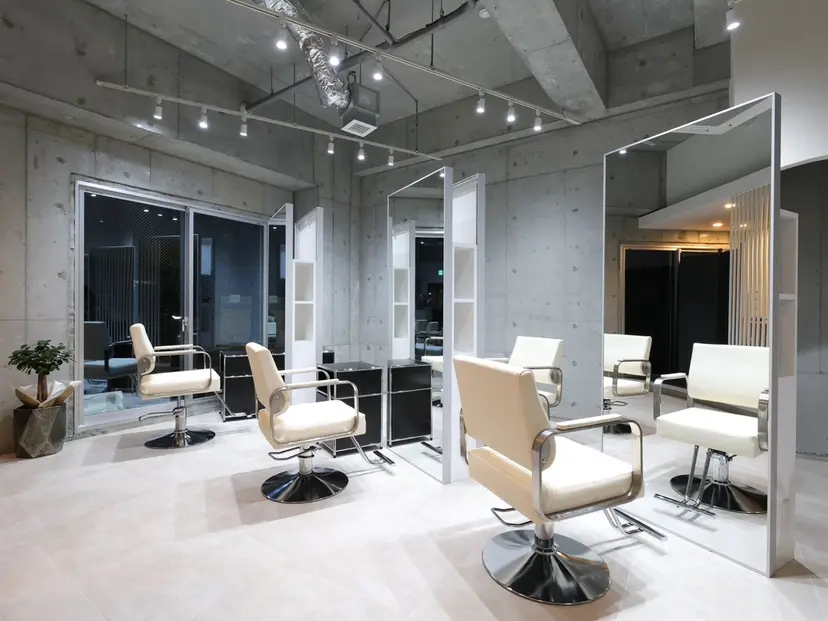 ボブ/パーマ 代表　岡　大斗の掲載