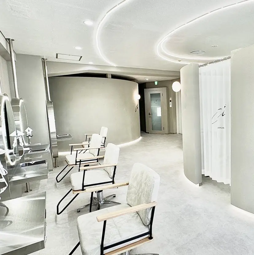 🩶韓国ヘア🩶 くびれ❤︎顔まわりの掲載