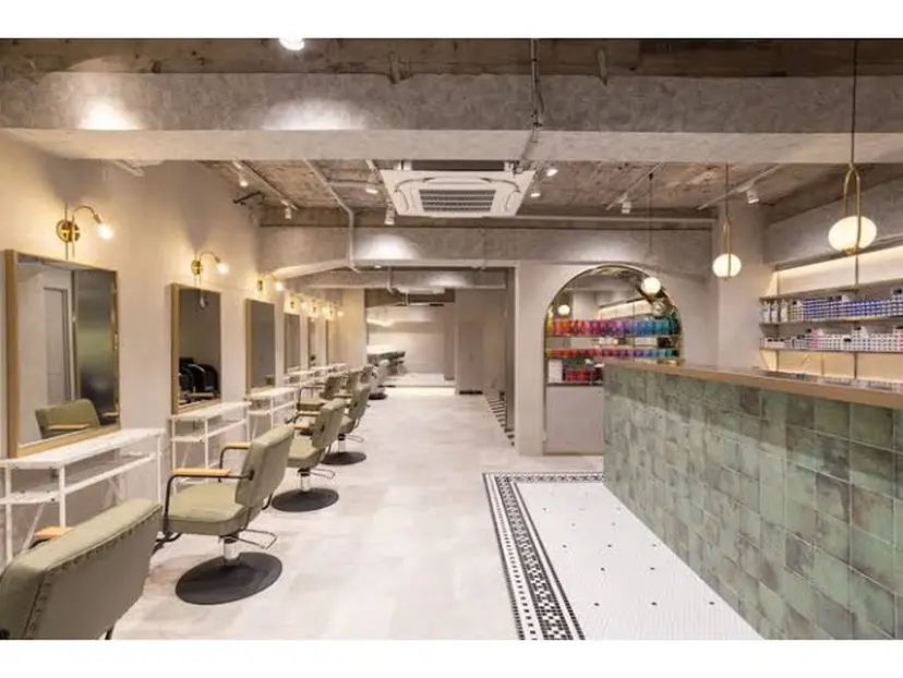 新宿 韓国 シャドウパーマ 志龍の掲載