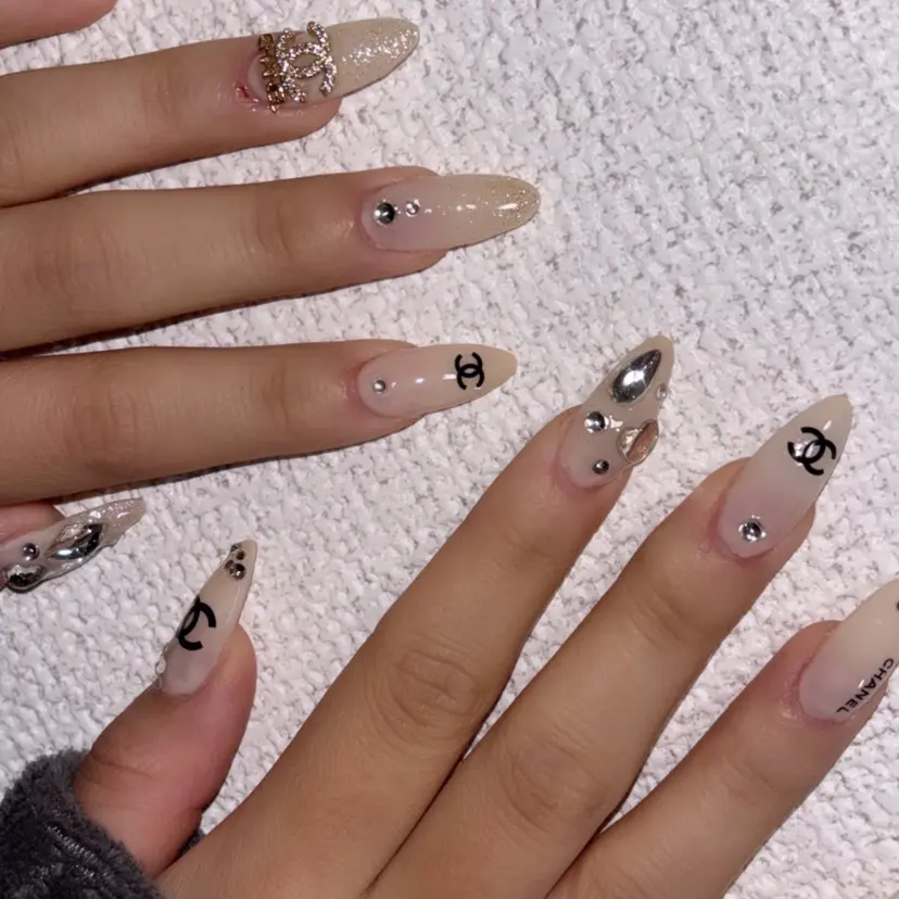 Jr．ネイリスト 美羽の掲載