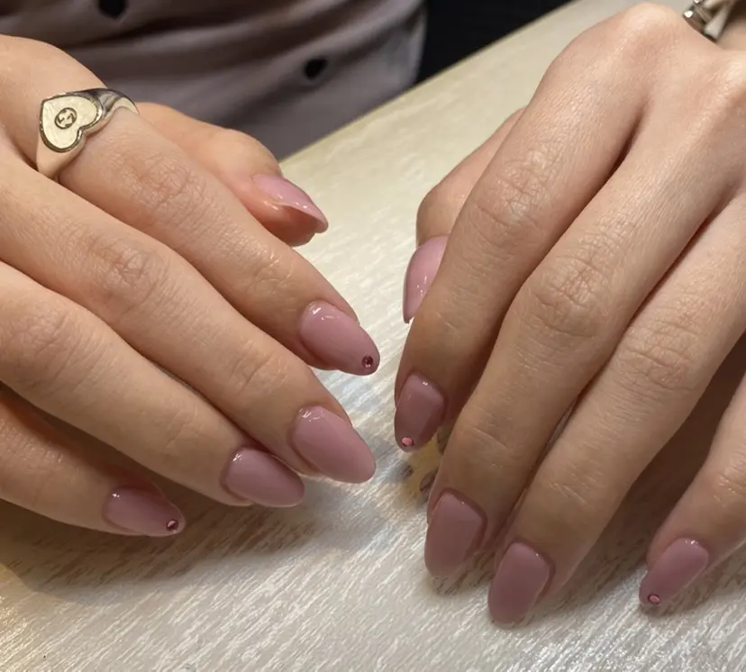 トオヤマ /relownailの掲載