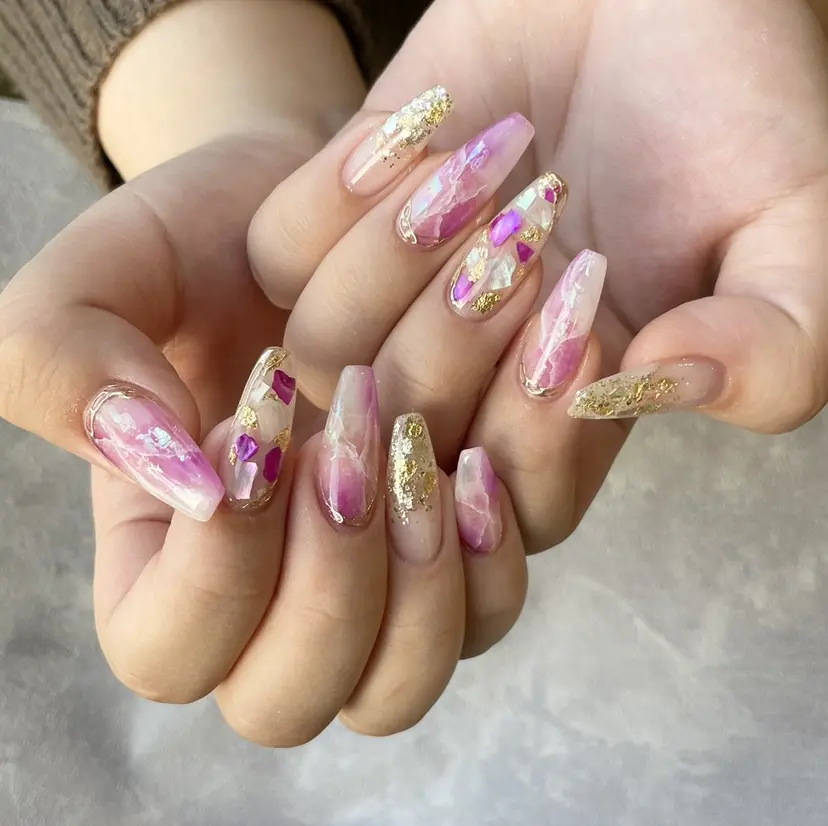 Allure Sayakaの掲載