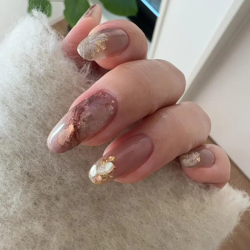 MOU nailの掲載