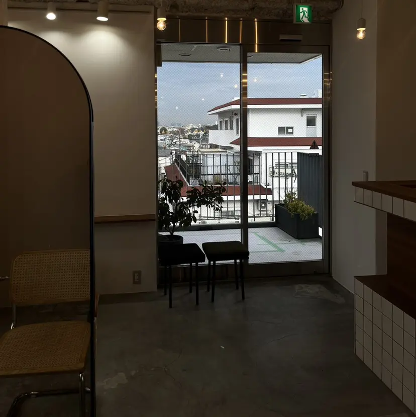 TRENCH岡 千尋の掲載