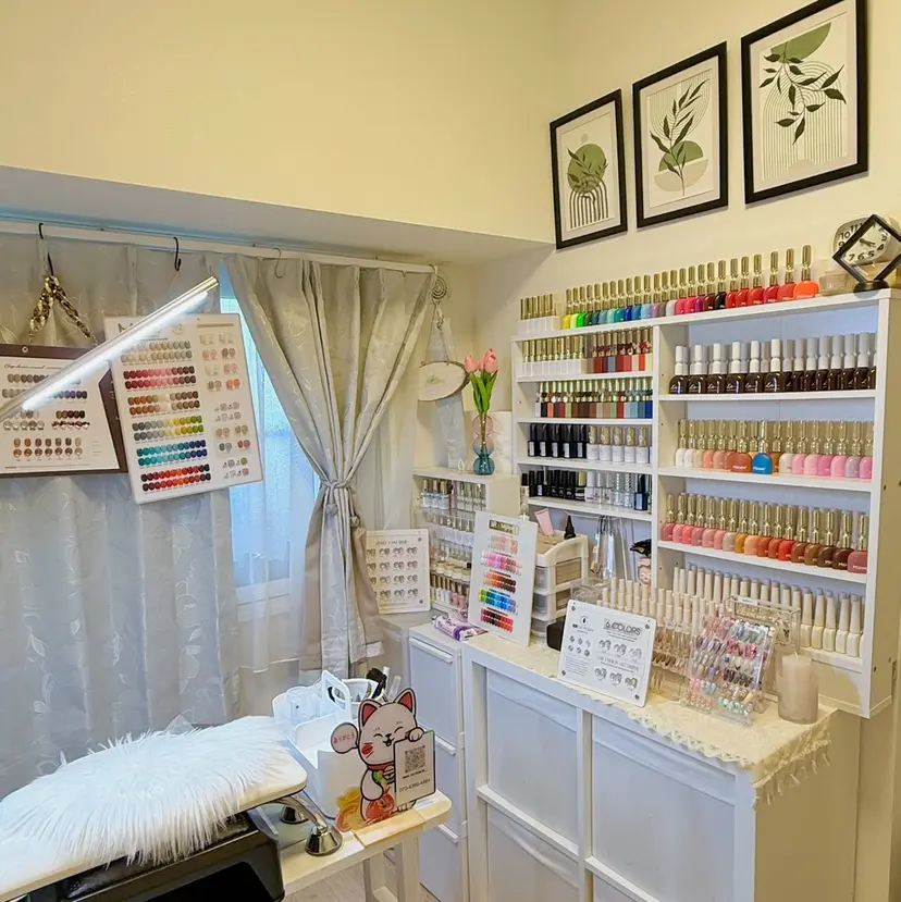 MIRA NAILROOMの掲載