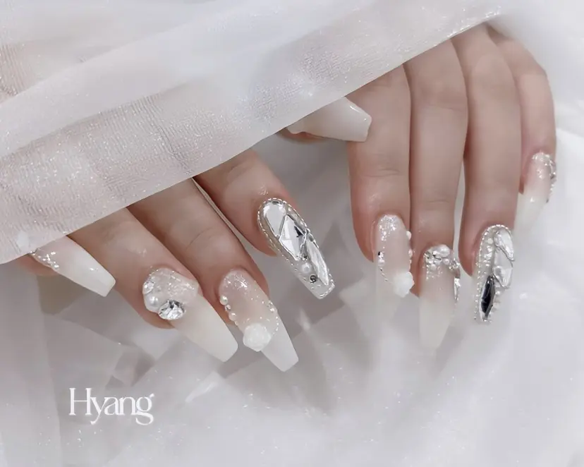 韓国ネイル専門店 Hyangの掲載