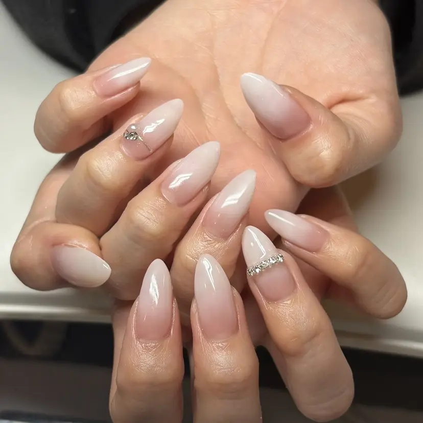 Lily Nailの掲載