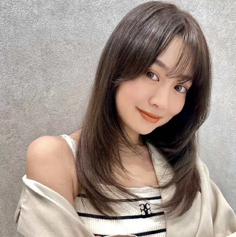 ✨艶カラーと縮毛矯正 🦖しんのすけ🦖の掲載