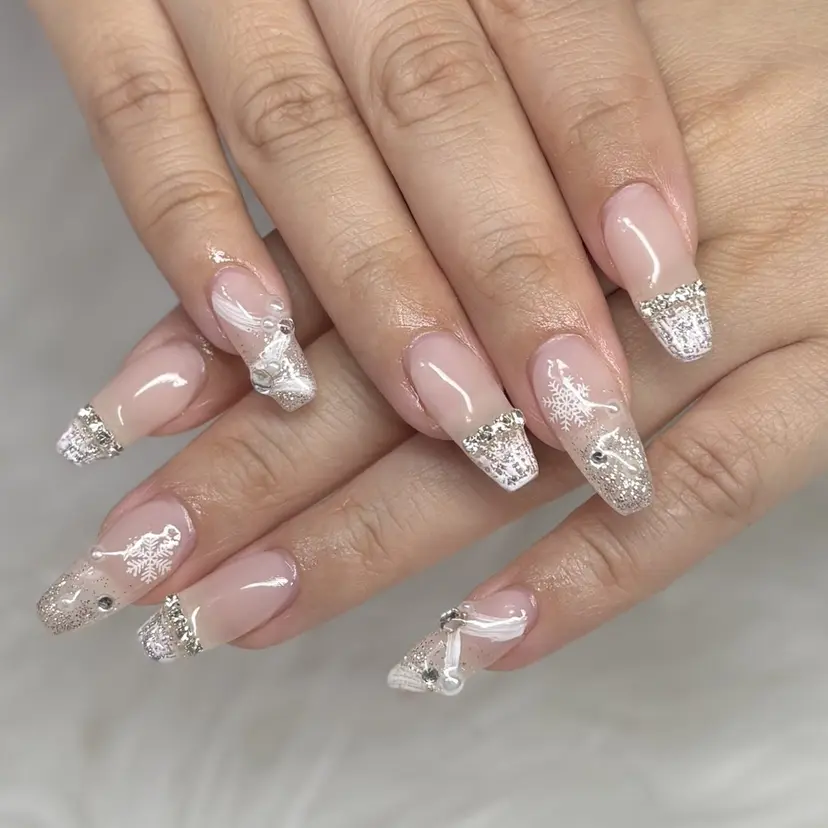 ANELA サクラの掲載