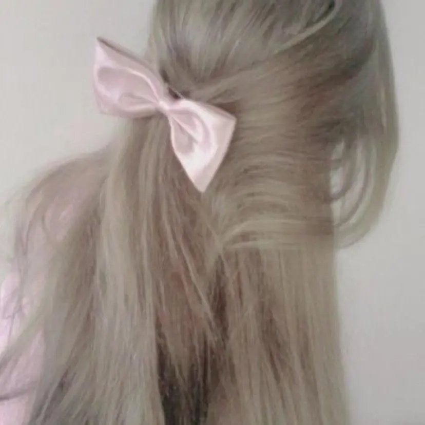 〻ツヤハイトーン🩰 🤍HARUCAの掲載