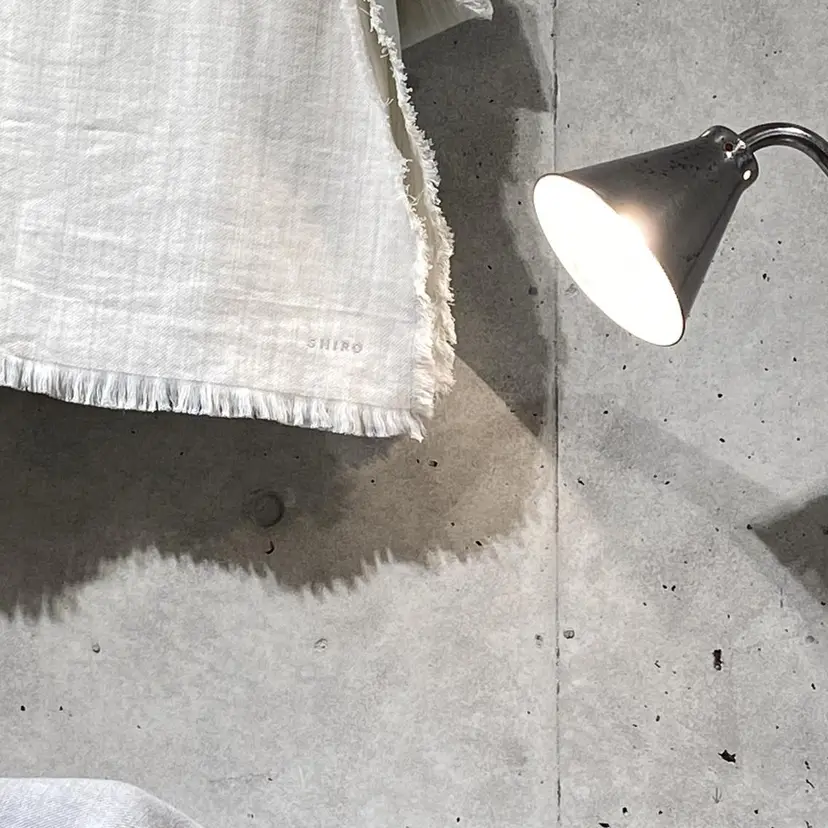 艶髪/ハイトーン/ ヘアセット/モエノの掲載