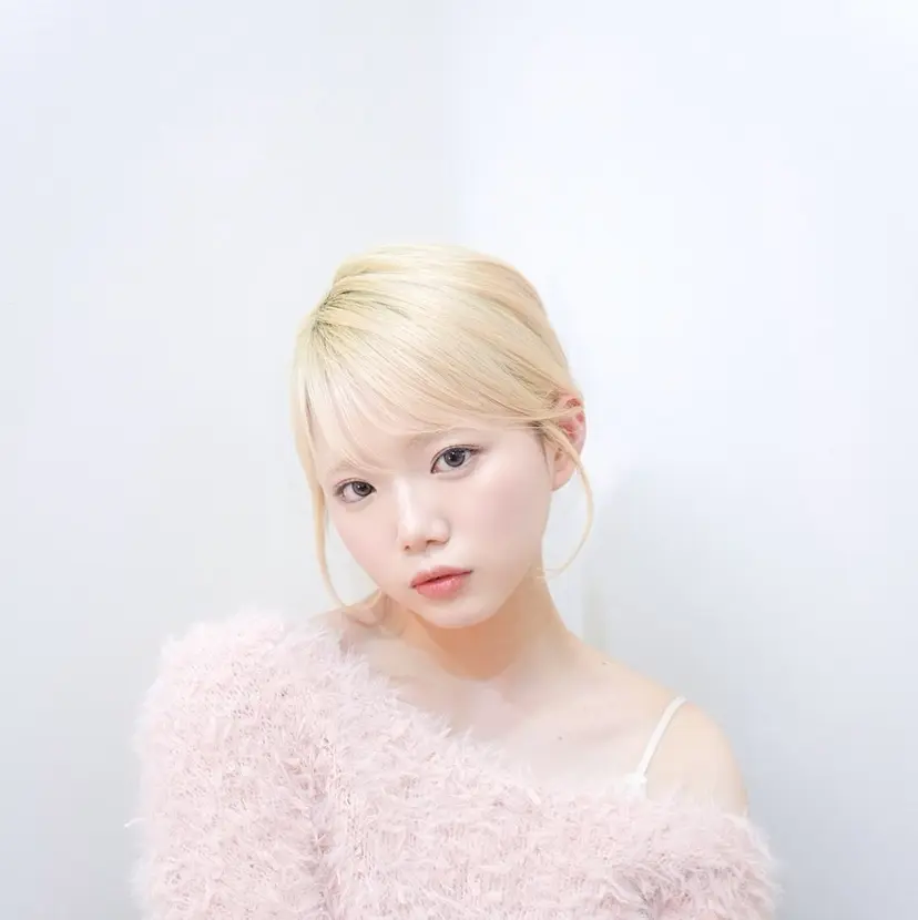 KEIGO/ ベージュカラーの掲載