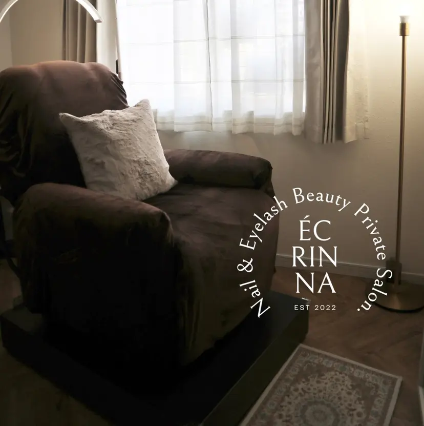 Écrinna eyelashの掲載