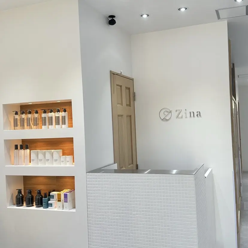 Zina nail 浦安店の掲載