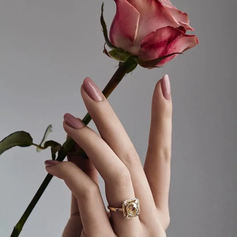 新堀 倫子の掲載