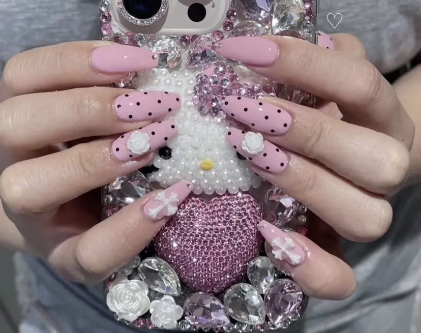 Venusパラジェル 長さだし専門店の掲載