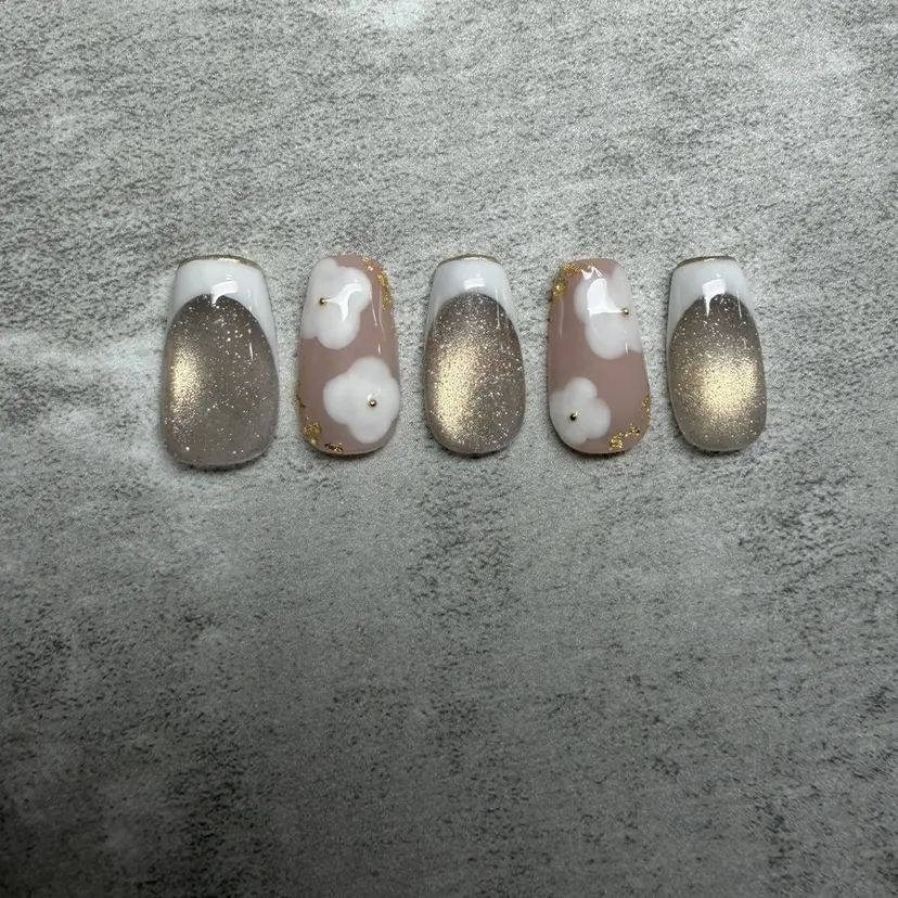 Protea岡本 友理の掲載