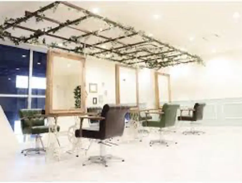 ショートボブモデル縮 毛艶髪津田パーマの掲載